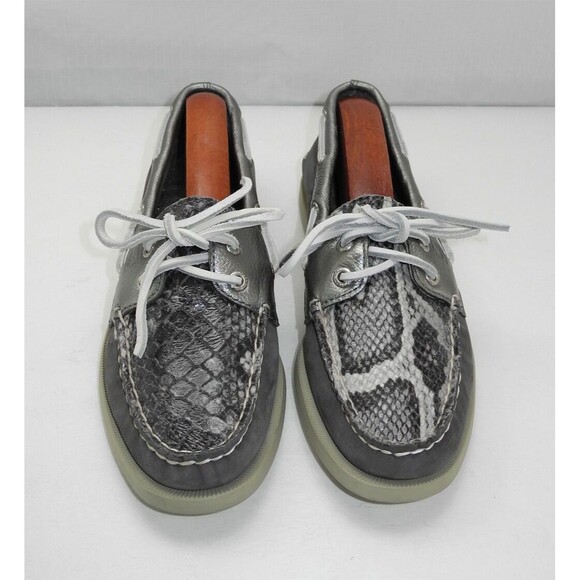 Sperry Top-Sider Embossed Snakeskin Grey/Metallic Silver Leather Boat Shoes- 6M - Picture 2 of 8